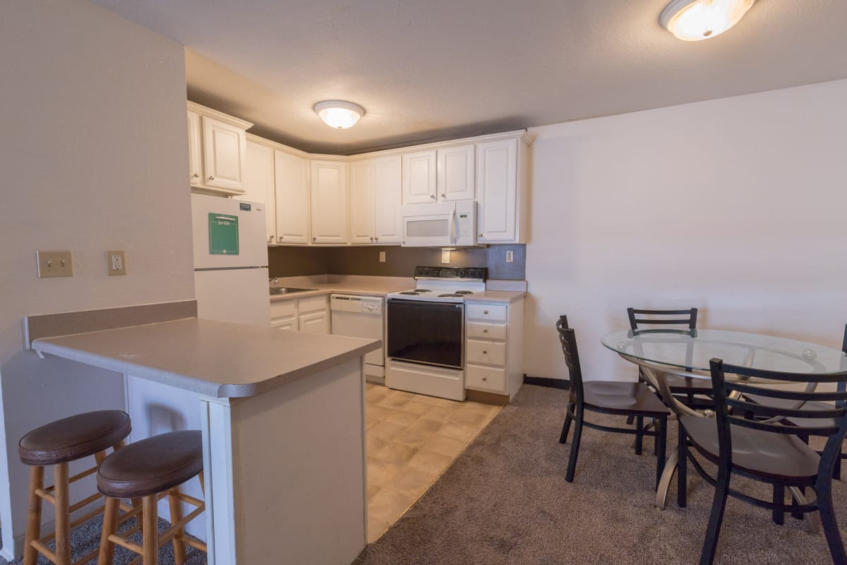 Photos and Video of Haslett Arms Apartments in East Lansing, MI